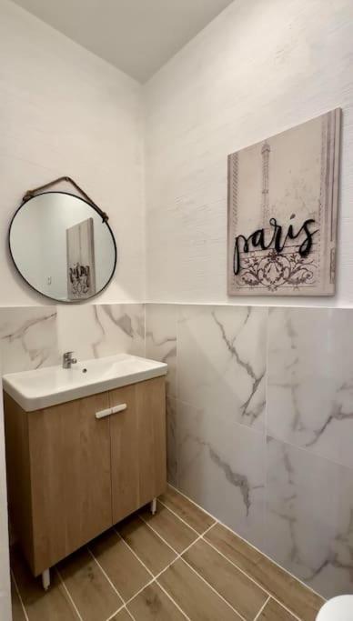 Charmant 3 Pieces Idealement Situe Menton Ngoại thất bức ảnh